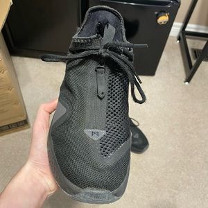 PG 4 Triple Black